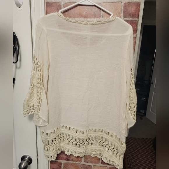 Forgotten Grace size small BOHO HIPPIE crochet vibes. See pics for detail - Picture 2 of 10